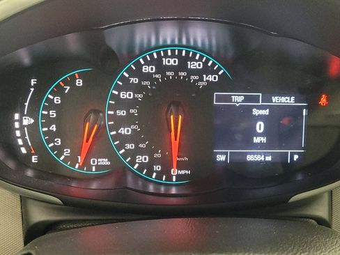Used 2020 Chevrolet Sonic LT FWD image 23