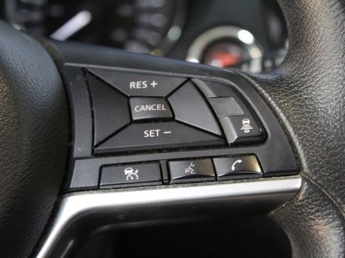 Used 2020 Nissan Rogue SV AWD/4WD image 17