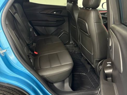 Used 2025 Chevrolet TrailBlazer RS FWD image 27