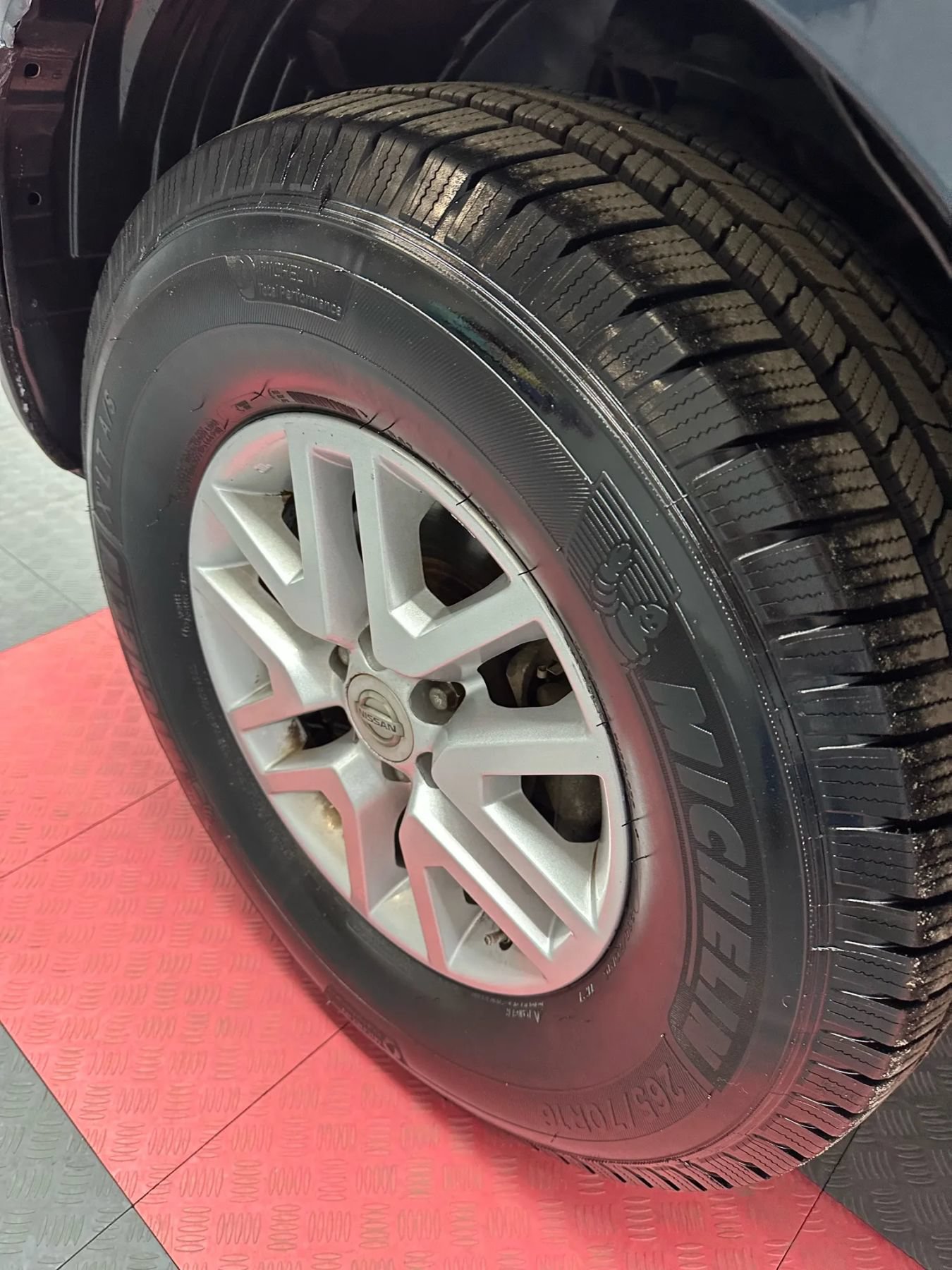 Used 2018 Nissan Frontier SV RWD image 40