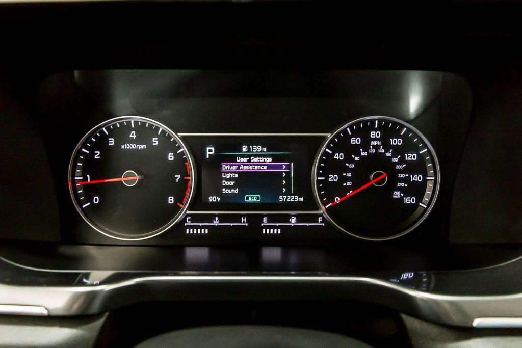 Used 2023 Kia Sorento LX FWD image 15