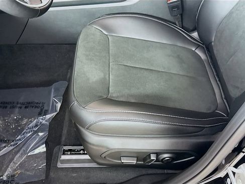 New 2025 Jeep Grand Cherokee L Altitude AWD/4WD image 18