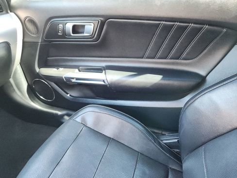 Used 2020 Ford Mustang Premium image 14