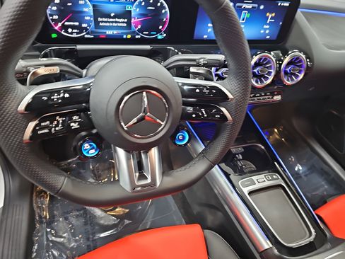 Certified 2025 Mercedes-Benz GLA 35 AMG 4MATIC image 18