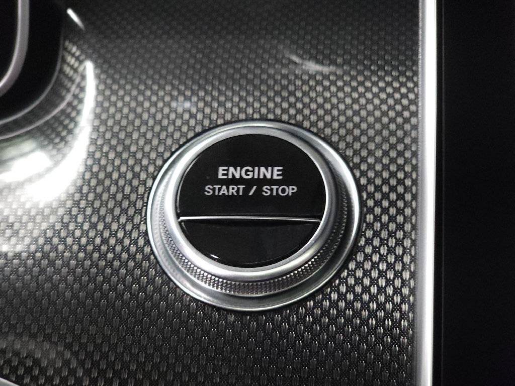 Used 2024 Mercedes-Benz C 63 AMG S image 16