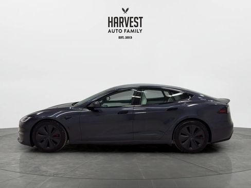 Used 2024 Tesla Model S Plaid AWD/4WD image 2