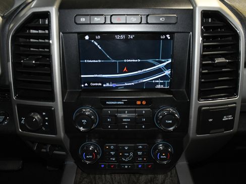 Used 2019 Ford F250 Lariat w/ Lariat Ultimate Package image 32