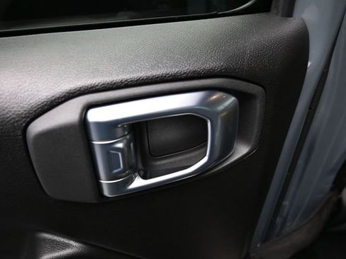 New 2026 Jeep Gladiator Sport AWD/4WD image 33