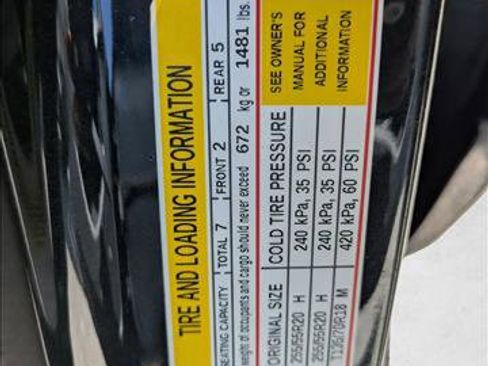 Used 2018 Chevrolet Traverse Premier AWD/4WD image 15