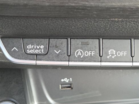 Used 2022 Audi A5 2.0T Premium image 6