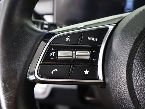 Used 2025 Kia Seltos S FWD image 40