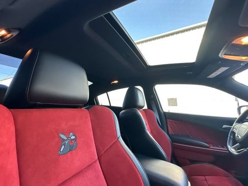 Used 2022 Dodge Charger Scat Pack RWD image 16