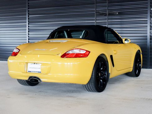 Used 2005 Porsche Boxster image 9