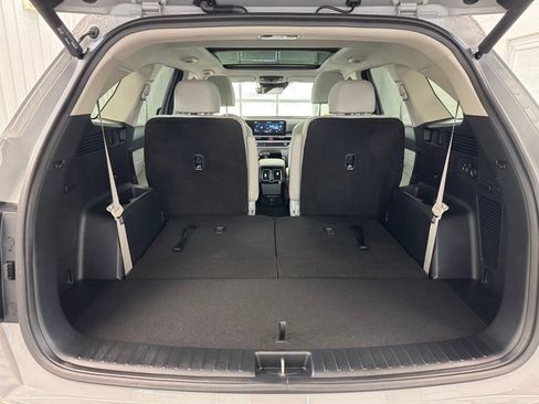 Used 2025 Kia Sorento SX image 22