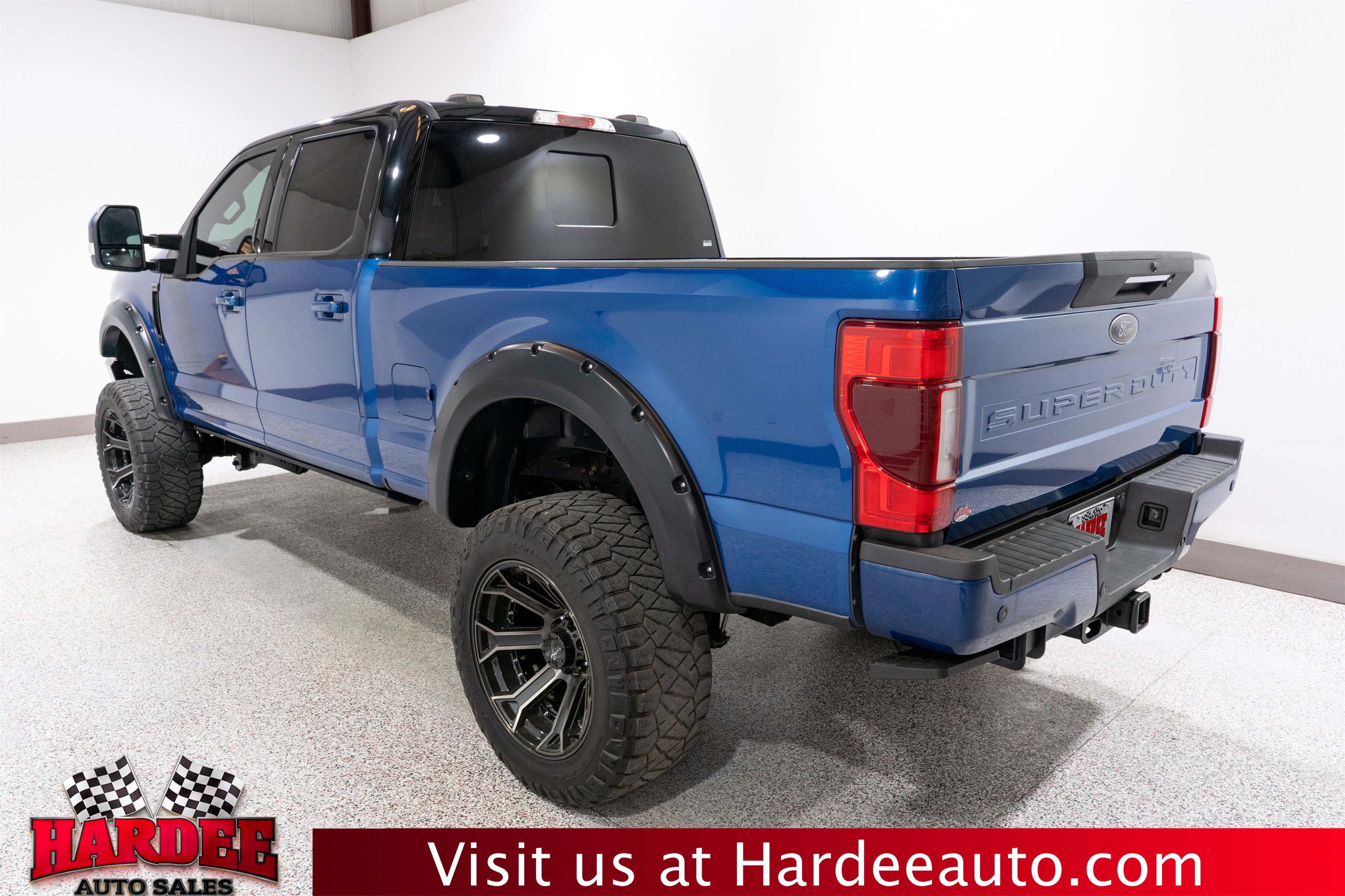 Used 2022 Ford F250 Lariat w/ Black Appearance Package AWD/4WD image 3