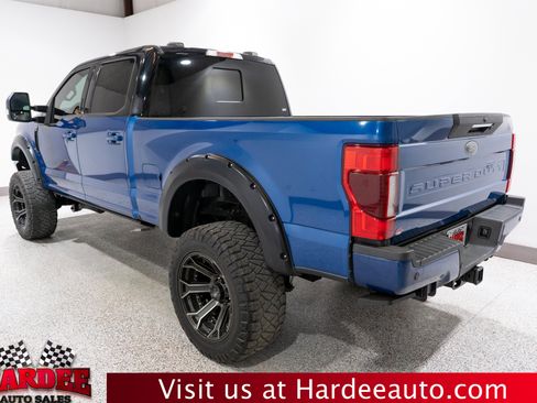 Used 2022 Ford F250 Lariat w/ Black Appearance Package AWD/4WD image 3