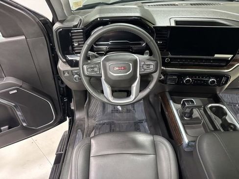 Used 2024 GMC Sierra 1500 Elevation w/ Elevation Premium Package AWD/4WD image 18