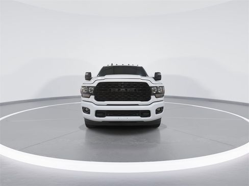 Used 2024 RAM 3500 Big Horn w/ Night Edition image 3