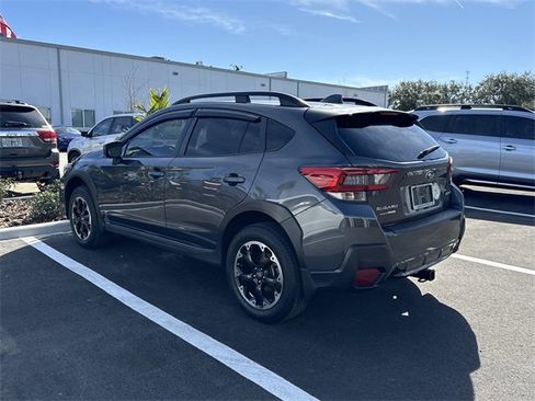 Certified 2022 Subaru Crosstrek 2.0i Premium w/ Popular Package #3 image 5