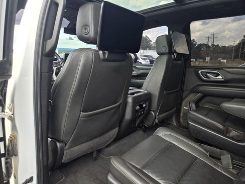 Used 2021 Chevrolet Tahoe Z71 w/ Rear Media and Nav Package image 25