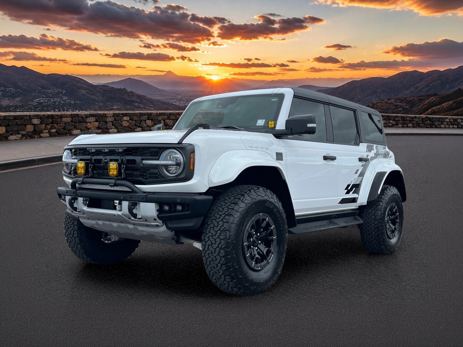 Used 2024 Ford Bronco Raptor w/ Interior Carbon Fiber Pack 6 AWD/4WD image 2