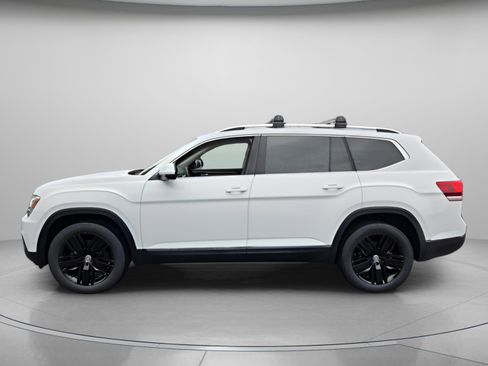 Used 2018 Volkswagen Atlas SEL Premium AWD/4WD image 2