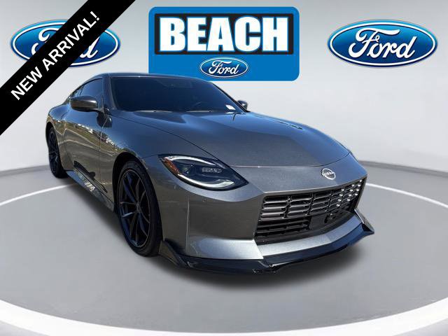 Used 2025 Nissan Z Performance w/ Floor Mat Package RWD image 1