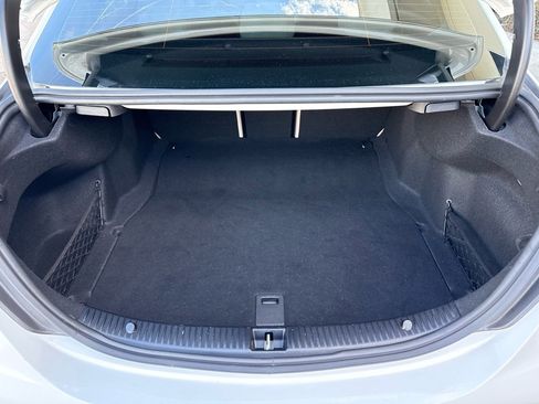 Used 2021 Mercedes-Benz C 300 Sedan image 18