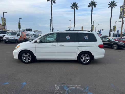 Used 2010 Honda Odyssey Touring image 4