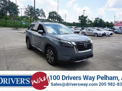 Used 2023 Nissan Pathfinder Platinum