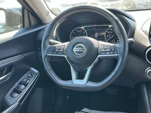 Certified 2023 Nissan Sentra SR FWD image 21