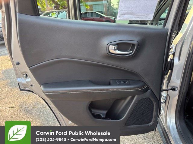 Used 2020 Jeep Compass Sport AWD/4WD image 24