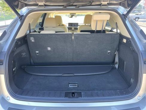 Used 2021 Lexus RX 350L Premium w/ Premium Package AWD/4WD image 23