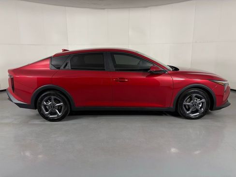 New 2026 Kia K4 LXS image 9