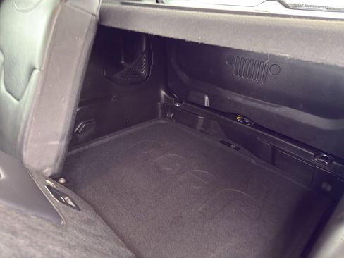 Used 2017 Jeep Renegade Limited w/ Advanced Technology Group image 33