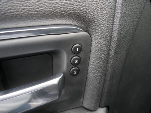 New 2026 RAM 3500 Laramie AWD/4WD image 8