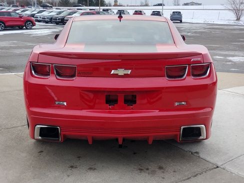 Used 2010 Chevrolet Camaro SS image 12