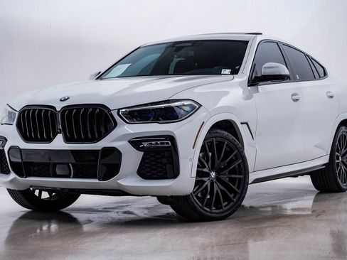 Used 2021 BMW X6 xDrive40i w/ M Sport Package image 1