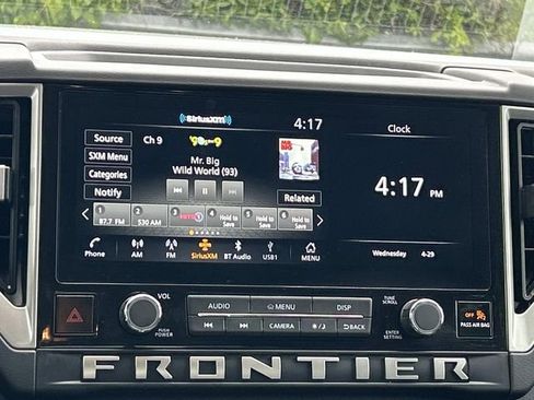 Used 2025 Nissan Frontier SV w/ SV Convenience Package AWD/4WD image 26