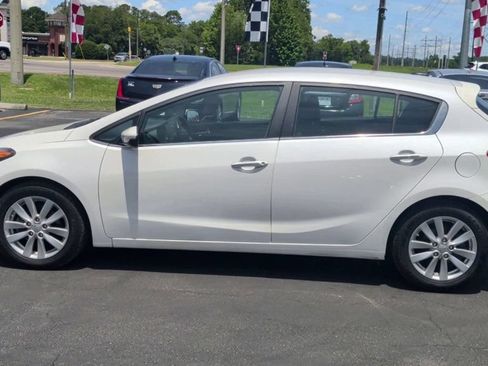Used 2015 Kia Forte EX FWD image 5