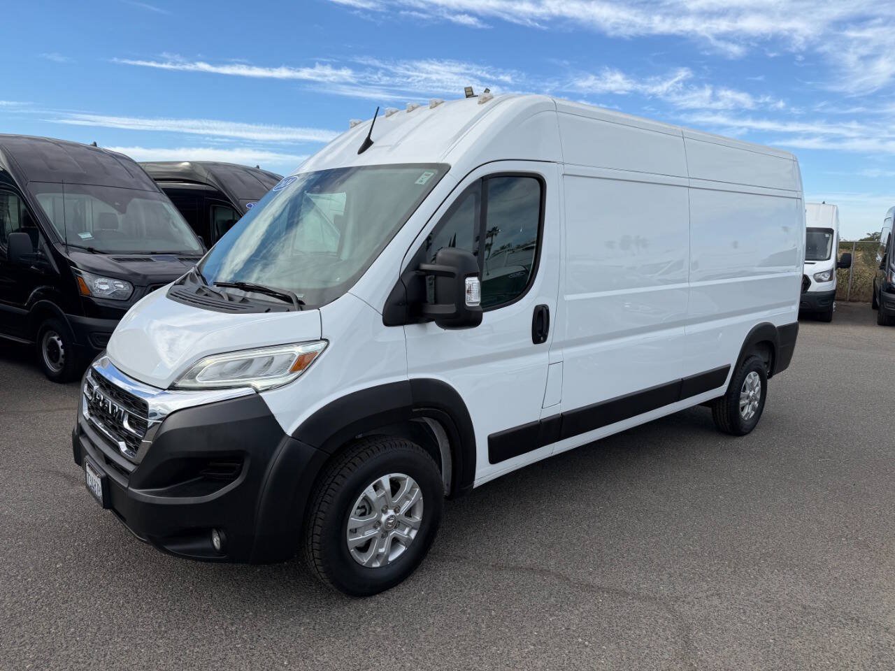 Used 2024 RAM ProMaster 2500 w/ Quick Order Package 22G SLT FWD image 4