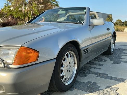 Used 1990 Mercedes-Benz 500 SL image 10
