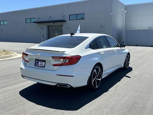 Certified 2022 Honda Accord Sport image 26
