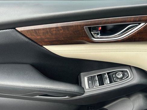 Used 2022 Subaru Ascent Touring w/ Popular Package #2A image 11