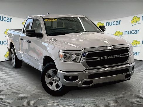 Used 2024 RAM 1500 Big Horn AWD/4WD image 1