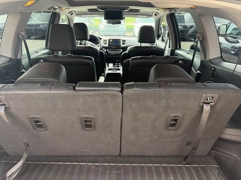 Used 2017 Honda Pilot Elite image 26