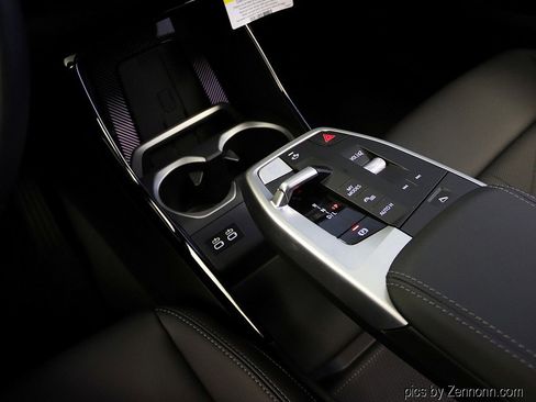 New 2025 BMW X1 xDrive28i w/ Premium Package image 23