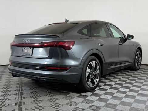 Certified 2022 Audi e-tron Premium AWD/4WD image 9