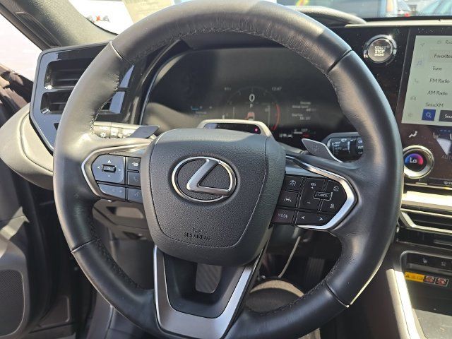 Used 2024 Lexus TX 350 AWD w/ Captains Chair Package image 7