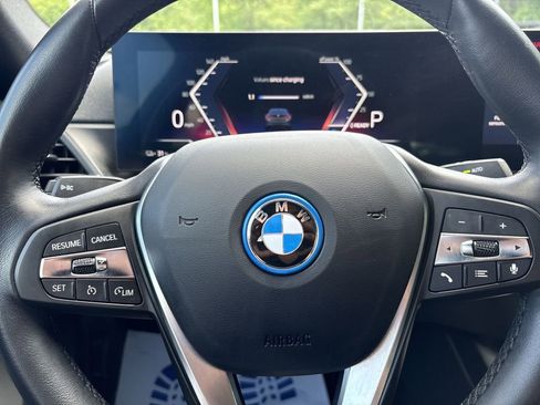 Used 2023 BMW i4 eDrive35 RWD image 20